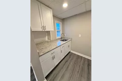 219 E Wallace Ave #2, New Castle, PA 16101 - Photo 10