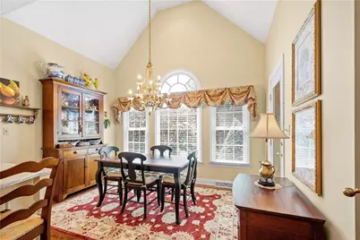1005 Skyline Drive, Cecil, PA 15317 - Photo 18