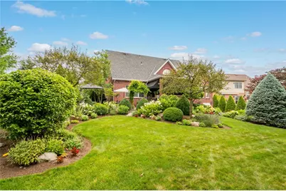 1005 Skyline Drive, Cecil, PA 15317 - Photo 46