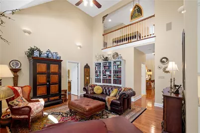 1005 Skyline Drive, Cecil, PA 15317 - Photo 12