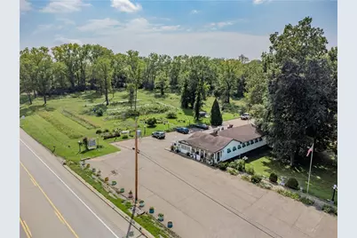 781 New Castle Rd, Franklin Township, PA 16001 - Photo 10