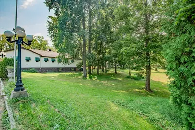 781 New Castle Rd, Franklin Township, PA 16001 - Photo 6