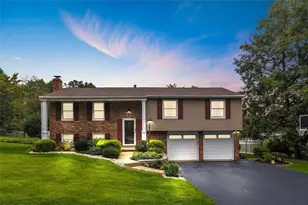 6 Greenview Dr, Hempfield Township, PA 15644 - Photo 1