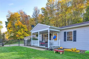 210 Valley Rd, Concord Township, PA 16061 - Photo 2