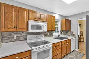 210 Valley Rd, Concord Township, PA 16061 - Photo 14