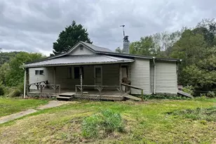 2265 S Eighty Eight Rd, Greensboro, PA 15338 - Photo 2