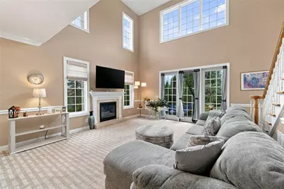 101 Chateau Dr, Center Township, PA 15001 - Photo 6