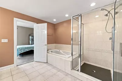 101 Chateau Dr, Center Township, PA 15001 - Photo 22