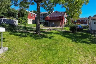 1231 Holmes St, McKees Rocks, PA 15136 - Photo 4