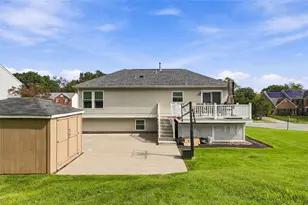1101 Fairfield Ln, North Fayette, PA 15057 - Photo 34