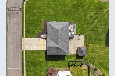 1101 Fairfield Lane, North Fayette, PA 15057 - Photo 38