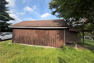 686 Stone House Rd, Marion Township, PA 16214 - Photo 10
