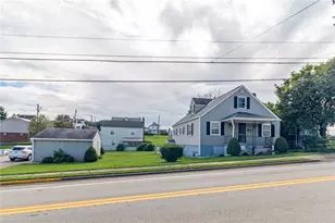 302 Baughman Ave, Jeannette, PA 15644 - Photo 22
