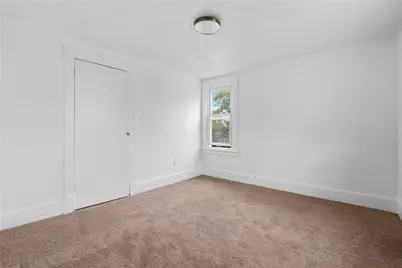 3302 N 31st Ave, Pulaski Township, PA 15066 - Photo 16