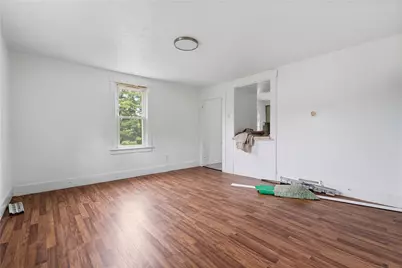 3302 N 31st Ave, Pulaski Township, PA 15066 - Photo 6