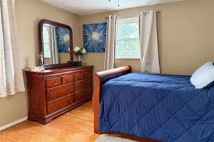 385 Bost Dr, West Mifflin, PA 15122 - Photo 6