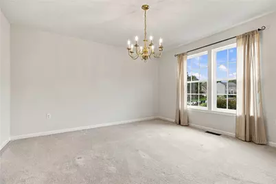 4202 Remington Dr, South Park, PA 15129 - Photo 4