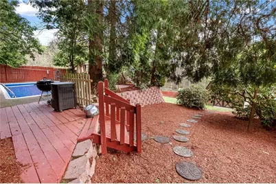 109 Brookmeade Dr, Ross Twp, PA 15237 - Photo 32