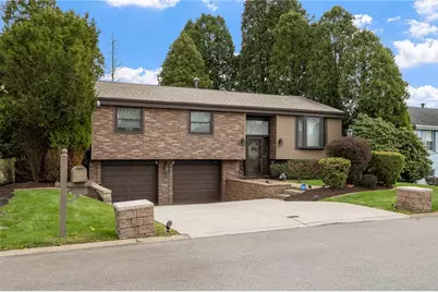 109 Brookmeade Dr, Ross Twp, PA 15237 - Photo 1
