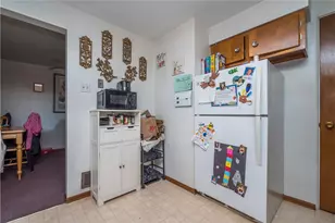 350 Overbrook Blvd, Pittsburgh, PA 15210 - Photo 10