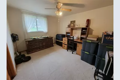 1548 Berryman Ave, South Park, PA 15129 - Photo 18
