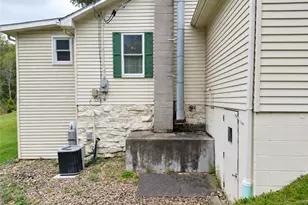 406 Herman Rd, Summit Township, PA 16002 - Photo 28
