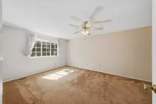 8458 Coventry Dr, Pittsburgh, PA 15101 - Photo 16