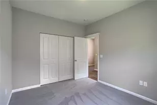 107 Deana Dr, Robinson Twp, PA 15136 - Photo 8