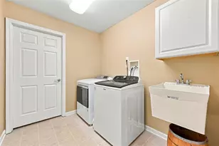 2084 Isleworth, Cranberry Township, PA 16066 - Photo 18