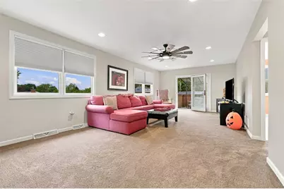 565 Wible Run Rd, Pittsburgh, PA 15209 - Photo 18
