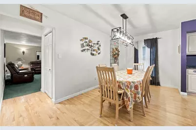 565 Wible Run Rd, Pittsburgh, PA 15209 - Photo 14