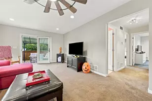 565 Wible Run Rd, Pittsburgh, PA 15209 - Photo 20