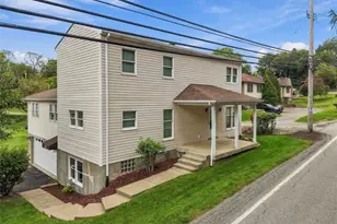 565 Wible Run Rd, Pittsburgh, PA 15209 - Photo 2