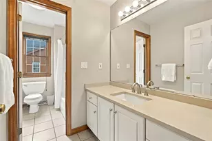 2151 Huntington Ct S, Pittsburgh, PA 15090 - Photo 24
