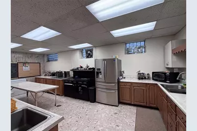 1100 Vine St, Connellsville, PA 15425 - Photo 20