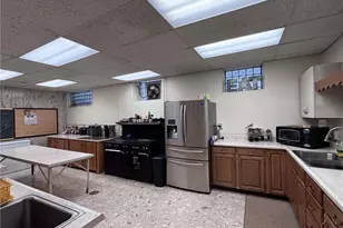 1100 Vine St, Connellsville, PA 15425 - Photo 20