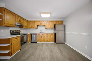 311 Joan of Arc Ct, Jefferson Hills, PA 15025 - Photo 8