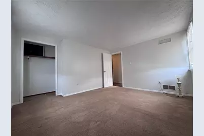 10 Barrington Dr, Pittsburgh, PA 15209 - Photo 18