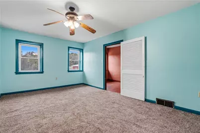 32 E Main St, W Middletown, PA 15379 - Photo 14