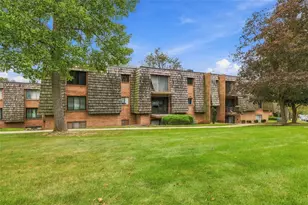 913 Forest Green Dr, Moon/Crescent Twp, PA 15108 - Photo 26