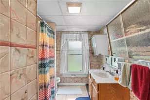 925 Walnut St, Springdale Boro, PA 15144 - Photo 22