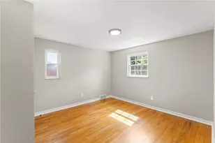 3311 Wallace Dr, Pittsburgh, PA 15227 - Photo 16