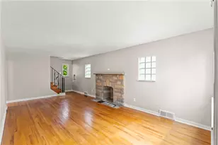 3311 Wallace Dr, Pittsburgh, PA 15227 - Photo 4