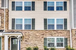4052 Overview Dr, Canonsburg, PA 15317 - Photo 1