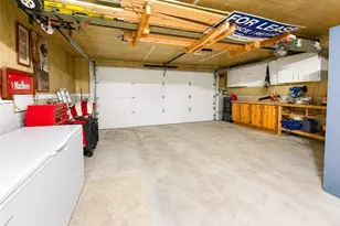 1109 S Grandview St, Youngwood, PA 15697 - Photo 22