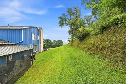 1109 S Grandview St, Youngwood, PA 15697 - Photo 42