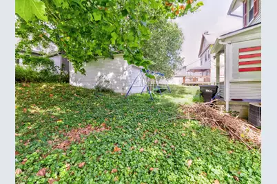 1030 Knoll St, Aliquippa, PA 15001 - Photo 6
