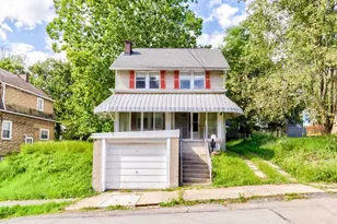 1030 Knoll St, Aliquippa, PA 15001 - Photo 2