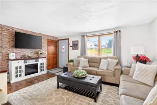 20 Irwin Dr, Carroll Twp, PA 15063 - Photo 6