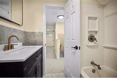 4710 Bowes Ave, West Mifflin, PA 15122 - Photo 28